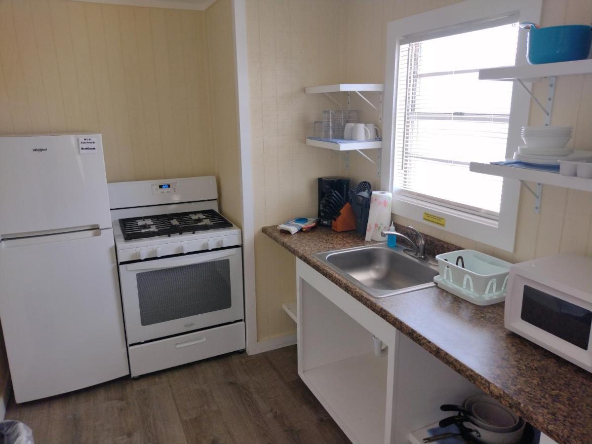 Double Barr Cottage Inn 阿兰瑟斯港 外观 照片