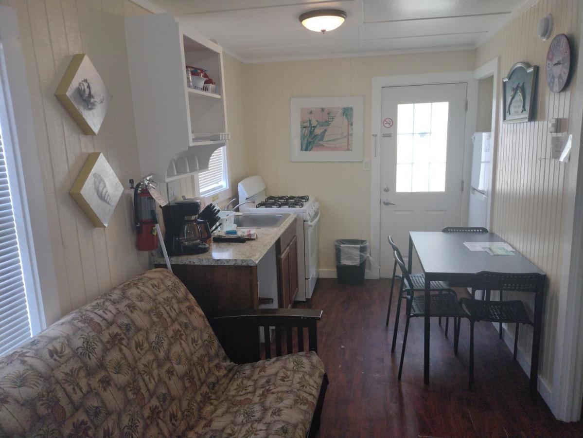 Double Barr Cottage Inn 阿兰瑟斯港 外观 照片